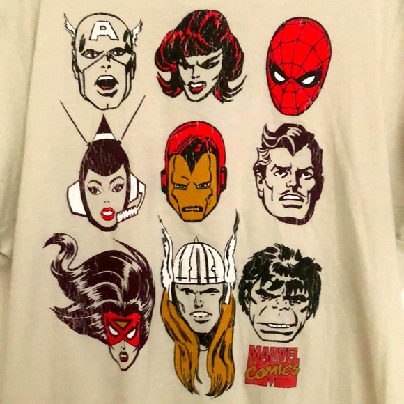 Marvel’s Classic Superheroes L tee shirt - Picture 2 of 2